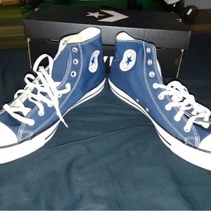 Hi Top Navy Blue Converse Never Worn Brand New!